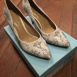 Antonio Melani White Heels